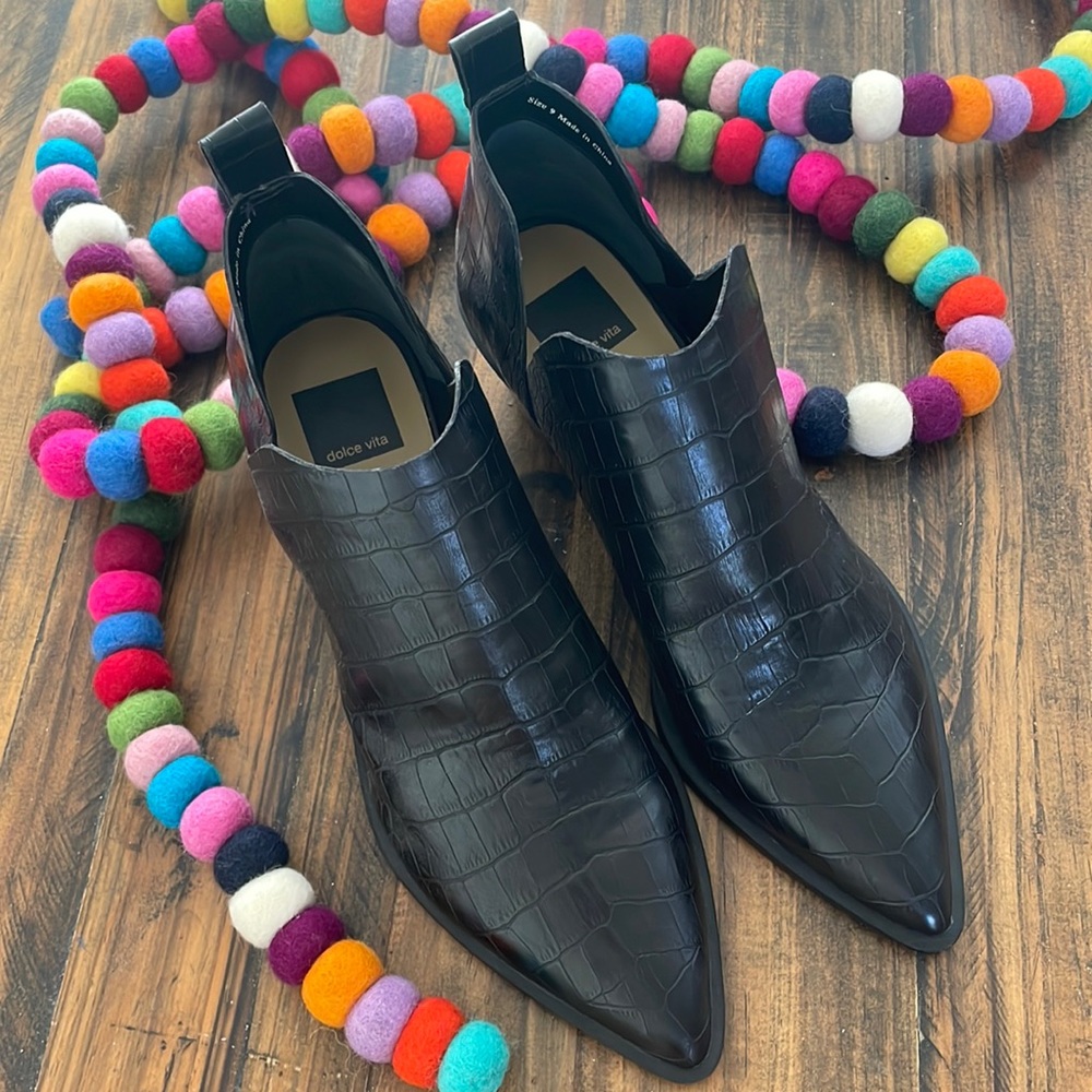 Brand new Dolce Vita booties